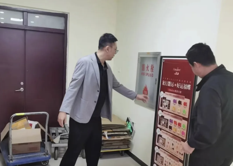 1728299548434022478.png 1728299548434022478.png