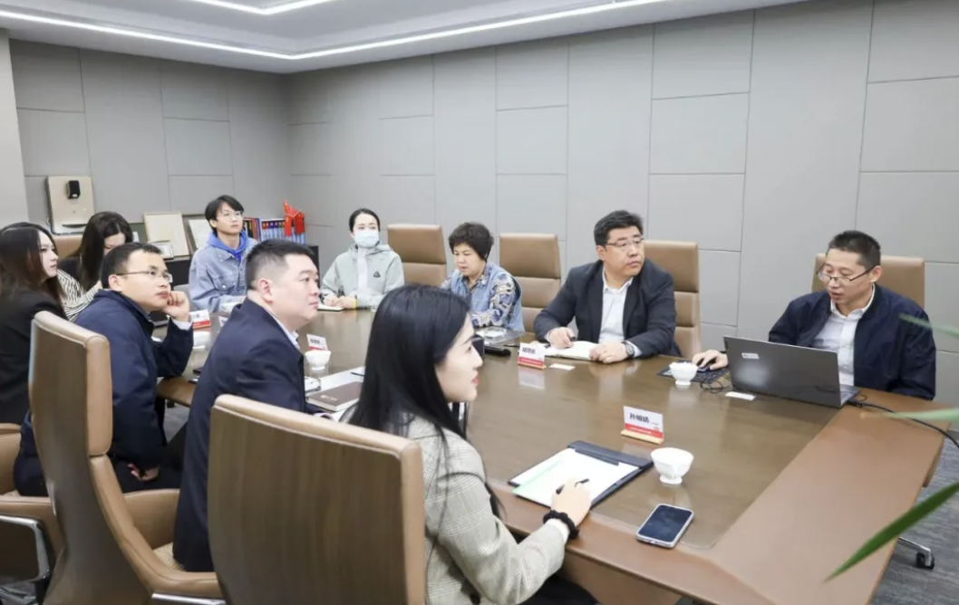 1728887780528089983.png 1728887780528089983.png