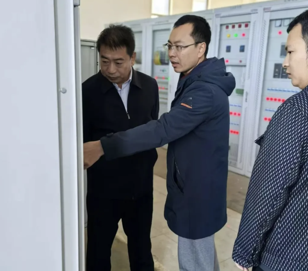 1729761085647004735.png 1729761085647004735.png